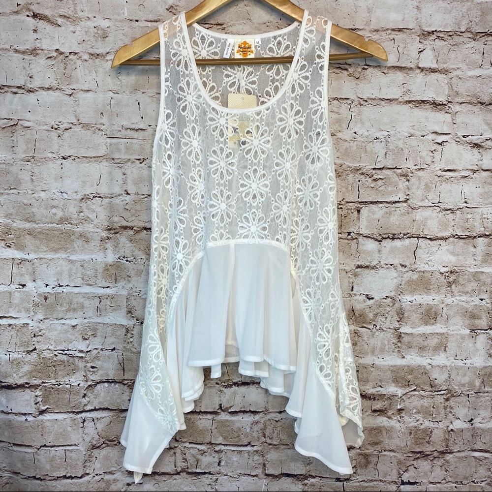 AVAILABLE LACE SHARKBITE RACERBACK FLOWY TANK